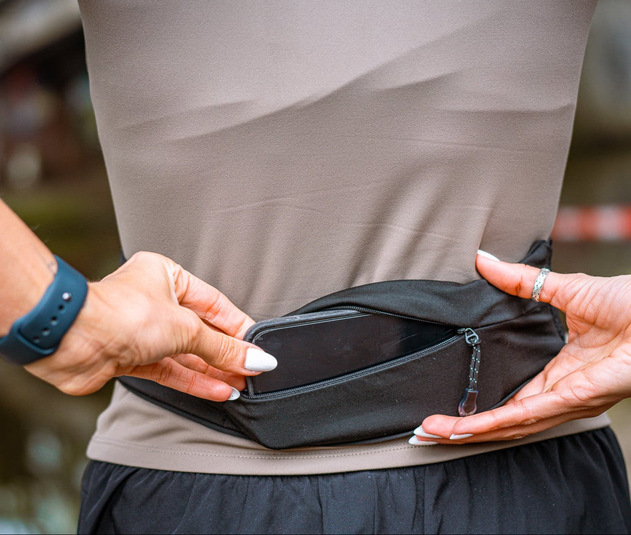RUNNING BELTS