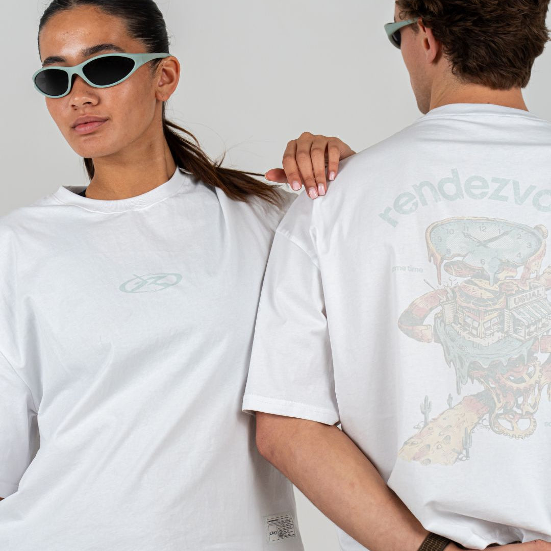 CROPPED T SHIRT / FADED WHITE