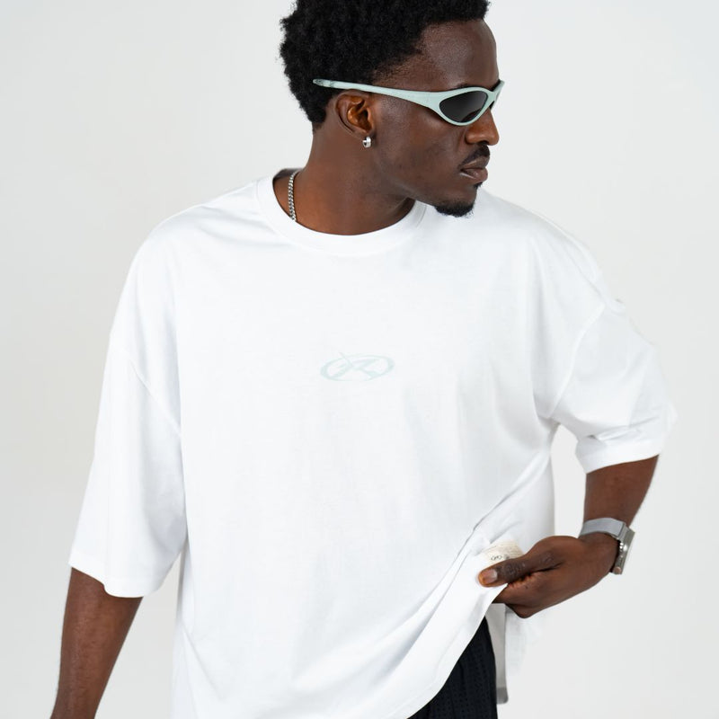 CROPPED T SHIRT / FADED WHITE