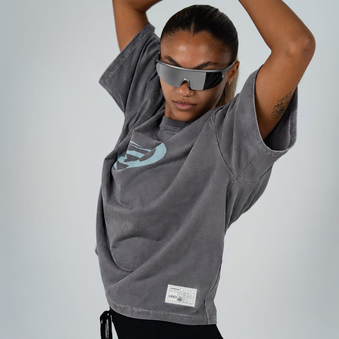 CROPPED T SHIRT / WASHED GREY